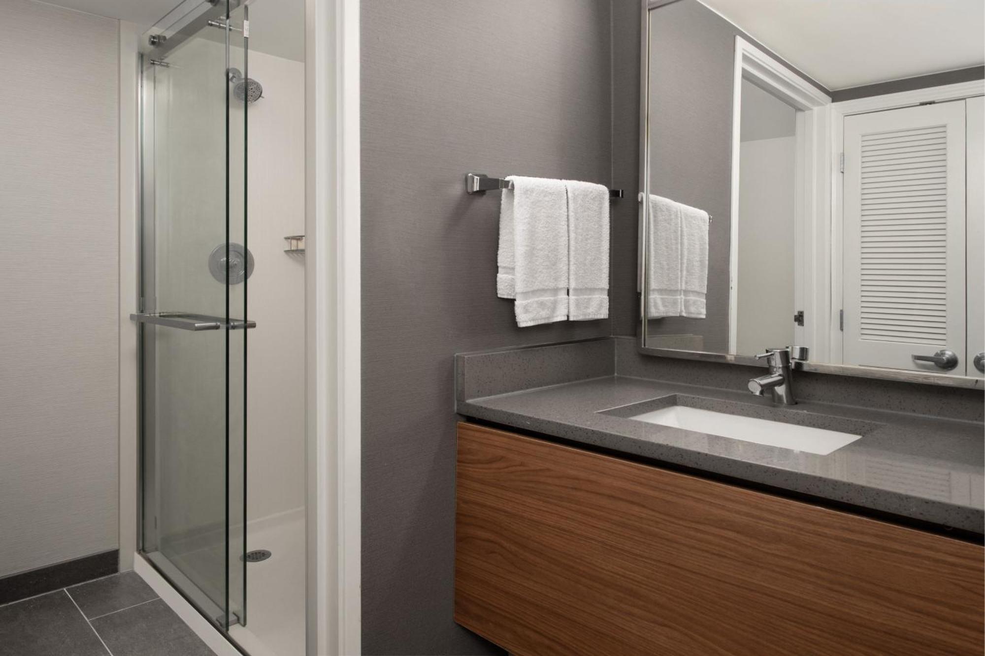 Courtyard By Marriott Dothan Buitenkant foto