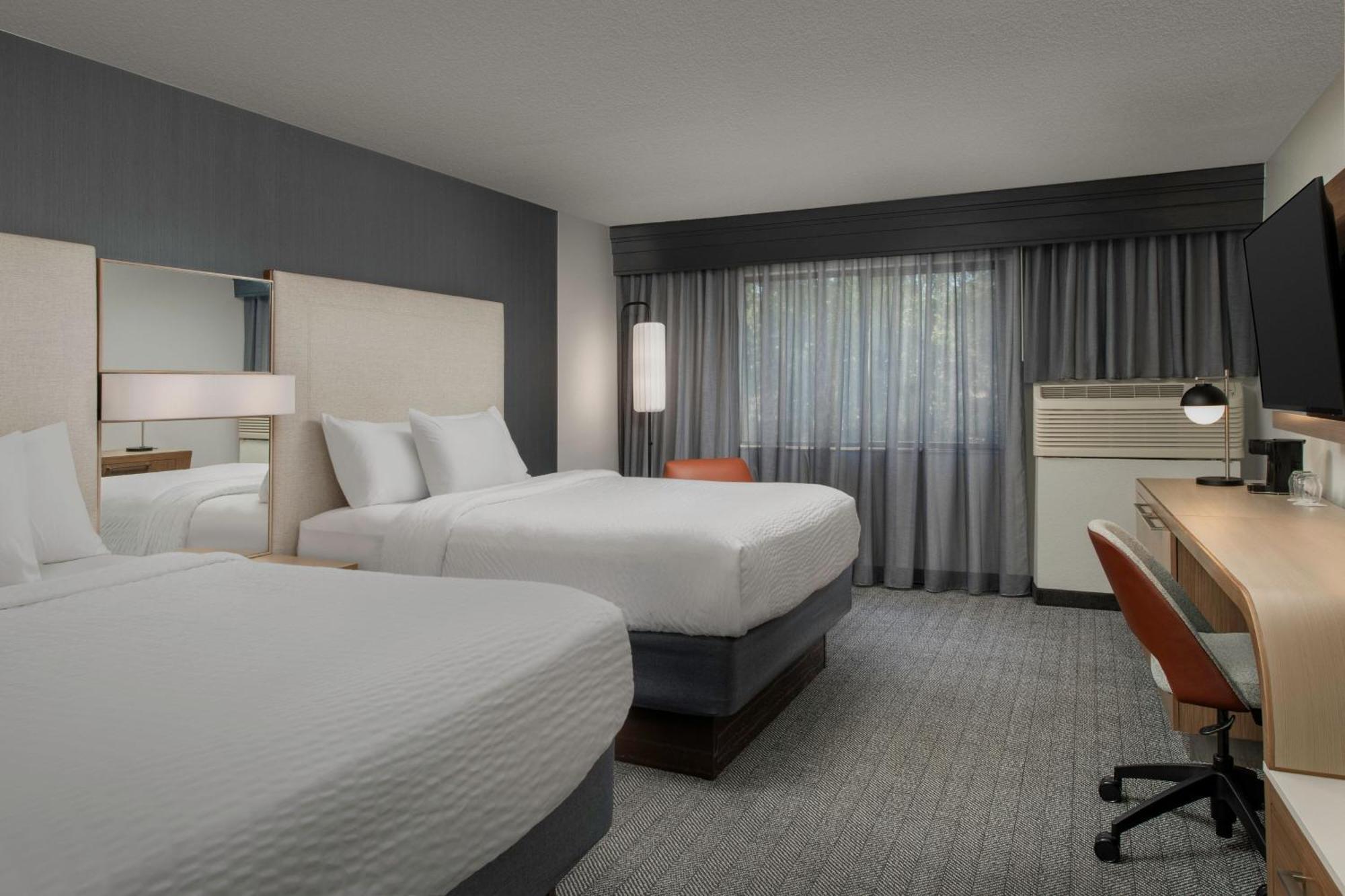 Courtyard By Marriott Dothan Buitenkant foto