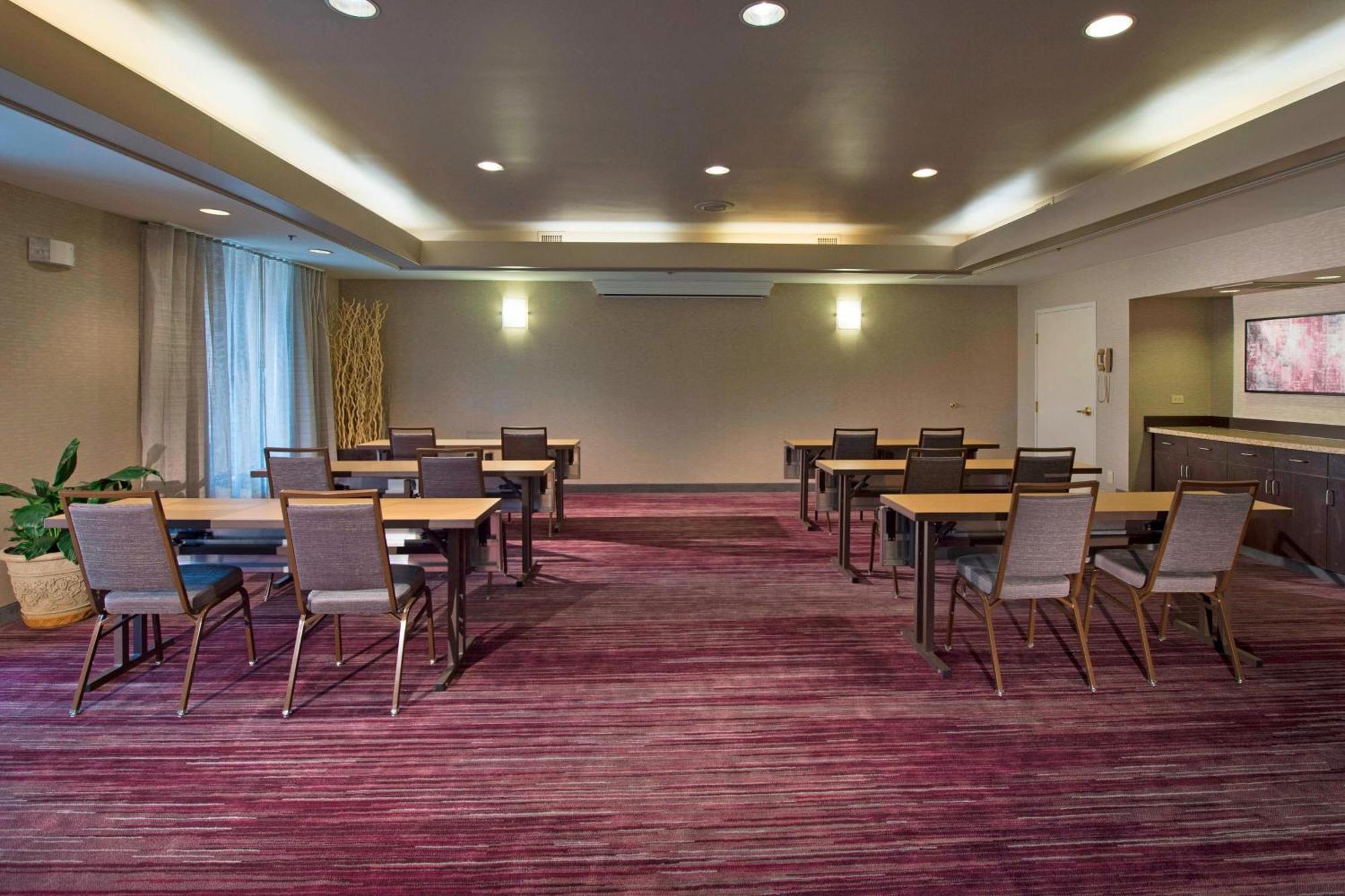 Courtyard By Marriott Dothan Buitenkant foto